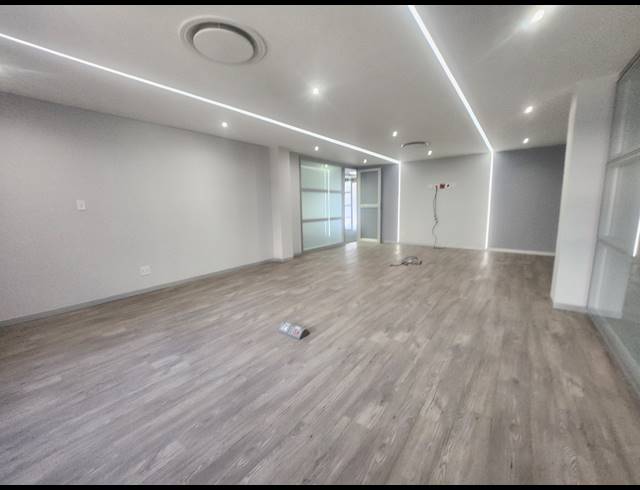 408M² OFFICE TO LET IN WOODMEAD